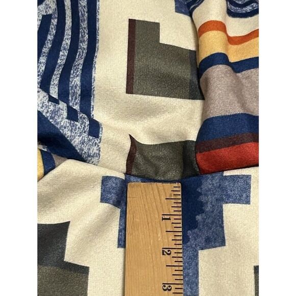 AZTEC PRINT ￼ Womens Hooded Poncho Coat Lined Horn Buttons Closure 3XL Warm - Picture 9 of 15